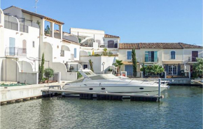 2 Bedroom Beautiful Home In Aigues-Mortes